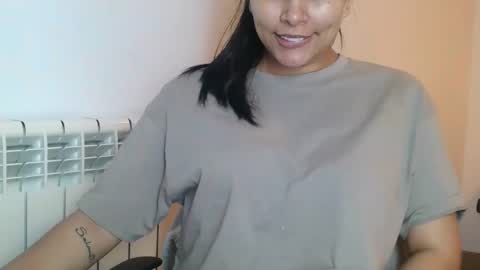 emmie online show from October 22, 7:52 am