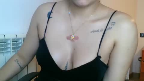 emmie online show from November 13, 8:57 am