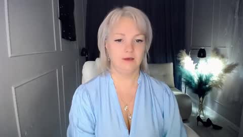 emmmam online show from October 24, 5:48 am