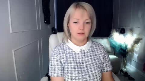 emmmam online show from February 13, 10:22 am