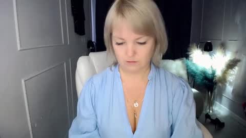 emmmam online show from February 16, 9:49 am