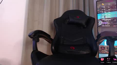 Emmy Ruiz - independent model online show from March 5, 4:08 am