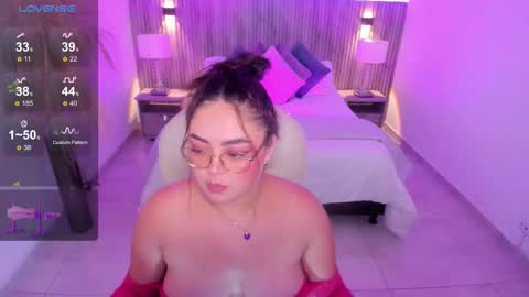 Emmy Walker online show from October 7, 11:07 am