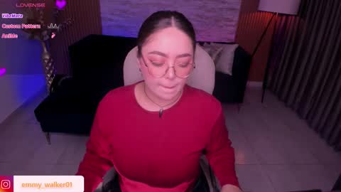 Emmy Walker online show from December 20, 11:06 am