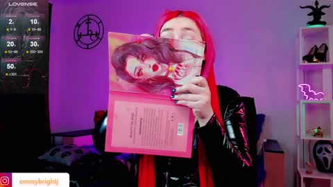 Emmy Bright     50  online show from January 12, 11:58 pm