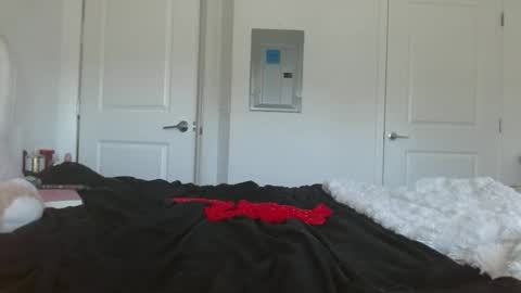 Emori Splash online show from January 8, 7:05 pm