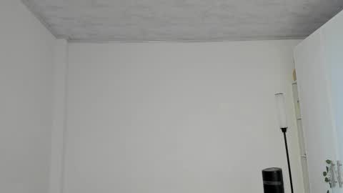 Emperatriz online show from December 2, 6:36 pm