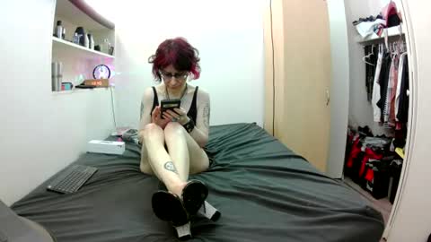 Empress Lillth online show from June 13, 6:39 pm