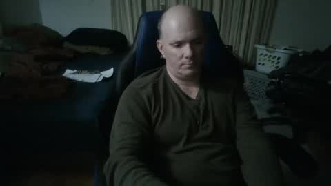 Snapshot of emsguy1 chatting on January 31, 4:36 am Matt online show from January 31, 4:36 am