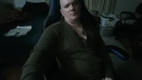 Snapshot of emsguy1 chatting on March 2, 5:54 am Matt online show from March 2, 5:54 am