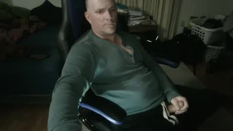 Snapshot of emsguy1 chatting on September 20, 2:56 am Matt online show from September 20, 2:56 am