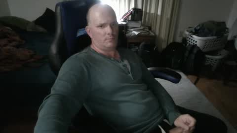 Snapshot of emsguy1 chatting on September 24, 3:54 am Matt online show from September 24, 3:54 am