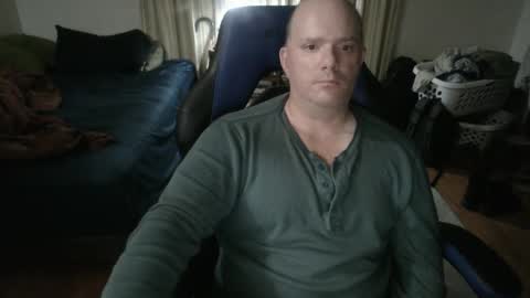 Snapshot of emsguy1 chatting on September 27, 11:59 am Matt online show from September 27, 11:59 am