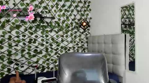 Emy online show from January 31, 7:23 pm