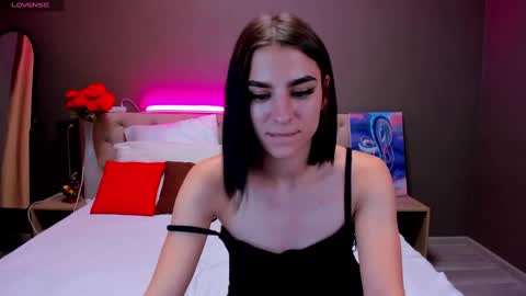 emy__angel online show from December 17, 8:23 am
