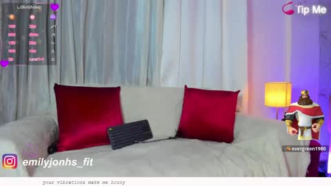 Snapshot of emylyjonhs chatting on May 15, 8:27 pm EMYLY online show from May 15, 8:27 pm