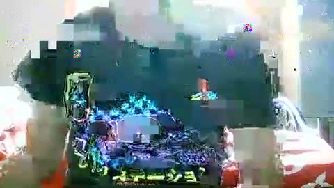 CHUN LY online show from September 29, 7:13 am