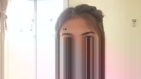 enchan931125 online show from March 19, 5:22 am