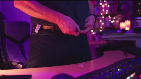 Snapshot of energybra chatting on January 25, 12:38 am uk online show from January 25, 12:38 am