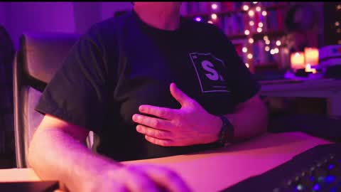 Snapshot of energybra chatting on February 20, 11:21 pm uk online show from February 20, 11:21 pm