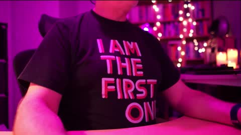 Snapshot of energybra chatting on November 15, 12:08 am uk online show from November 15, 12:08 am