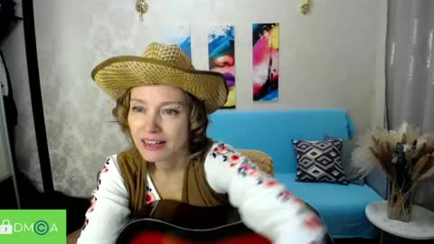Snapshot of englishgirll chatting on April 21, 3:17 pm englishgirll online show from April 21, 3:17 pm