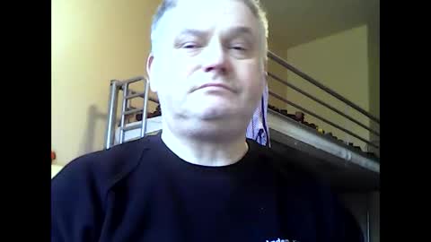 englishguysurrey online show from February 10, 11:14 am