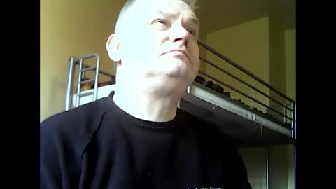 englishguysurrey online show from February 26, 10:47 am