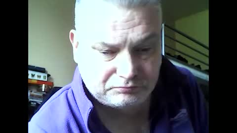 englishguysurrey online show from April 26, 8:56 am