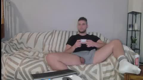 Englishladxxx online show from December 14, 10:07 pm