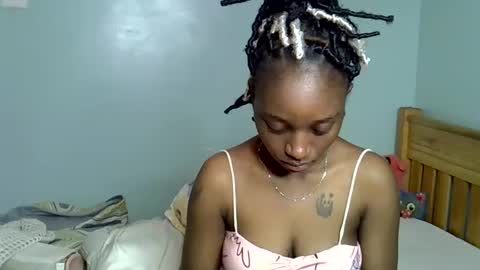 Snapshot of enkarxx chatting on January 6, 8:28 pm enkarxx online show from January 6, 8:28 pm