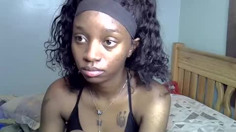 Snapshot of enkarxx chatting on February 18, 9:31 pm enkarxx online show from February 18, 9:31 pm