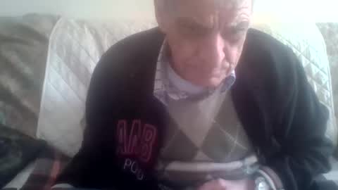 ennio191271 online show from April 18, 1:48 pm