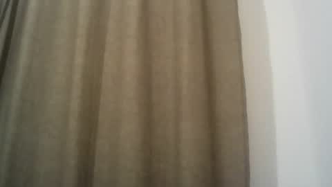 Snapshot of enoch98 chatting on March 4, 2:27 am enoch98 online show from March 4, 2:27 am