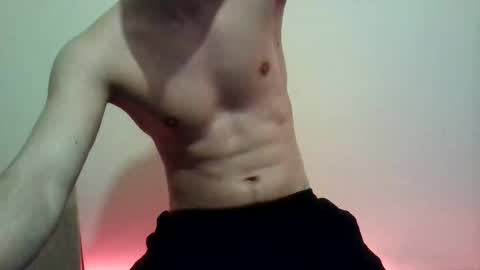 Snapshot of enoch98 chatting on March 5, 1:21 am enoch98 online show from March 5, 1:21 am