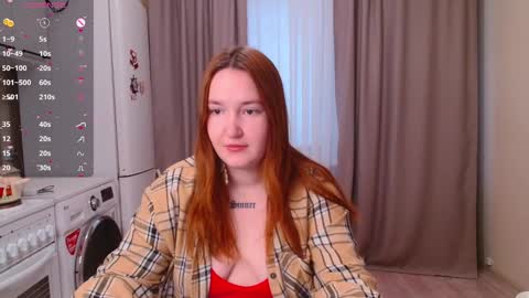 Snapshot of enorolve chatting on February 7, 2:15 pm Horny Mary online show from February 7, 2:15 pm
