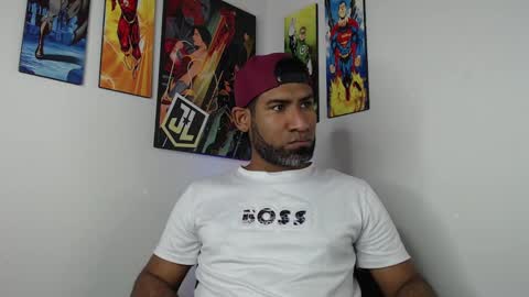 Snapshot of enriblack92 chatting on January 20, 7:46 pm enriblack92 online show from January 20, 7:46 pm