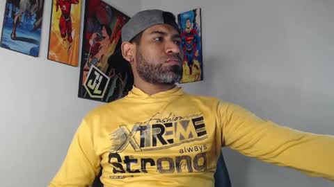 Snapshot of enriblack92 chatting on January 26, 2:03 am enriblack92 online show from January 26, 2:03 am