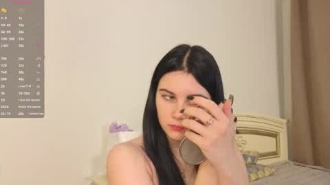 Sani online show from January 10, 9:05 pm