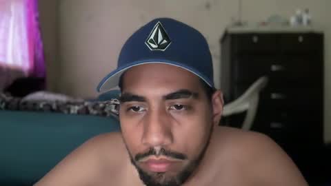 Snapshot of enriquegc197 chatting on January 5, 4:27 pm Enriquegc197 online show from January 5, 4:27 pm