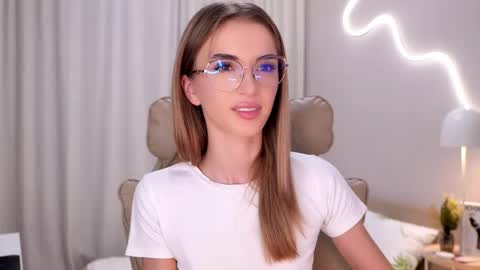 entya online show from November 21, 5:06 am