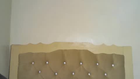 Snapshot of envy_spice chatting on March 1, 12:40 pm streamsinners online show from March 1, 12:40 pm