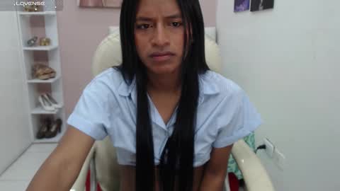 Snapshot of enyelin chatting on September 25, 12:20 pm Enyenlina online show from September 25, 12:20 pm