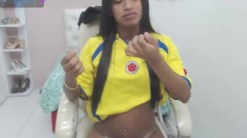 Snapshot of enyelin chatting on September 26, 12:42 pm Enyenlina online show from September 26, 12:42 pm