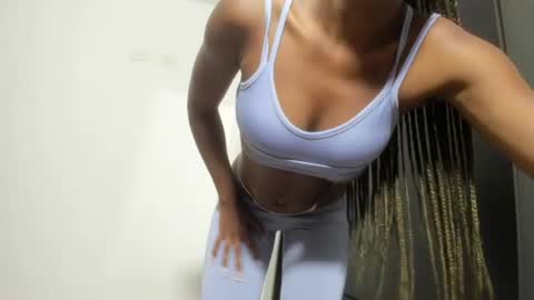 Angela online show from March 7, 7:00 pm