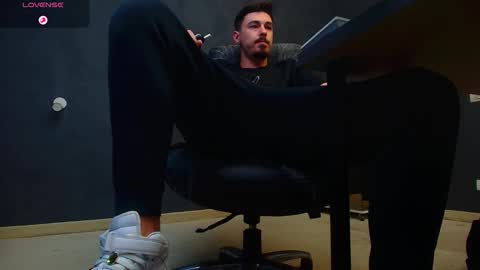 EnzoRace online show from October 7, 4:53 am