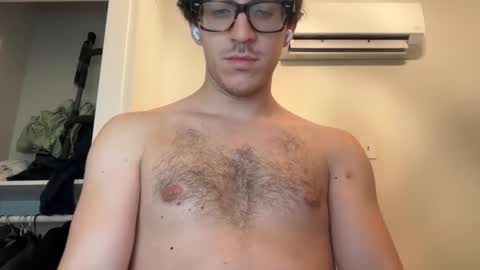 Snapshot of enzyme_ chatting on December 12, 1:43 am enzyme_ online show from December 12, 1:43 am