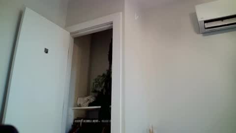 Snapshot of enzyme_ chatting on December 13, 5:54 pm enzyme_ online show from December 13, 5:54 pm