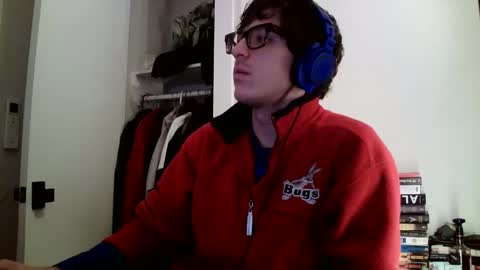 Snapshot of enzyme_ chatting on December 16, 12:48 am enzyme_ online show from December 16, 12:48 am