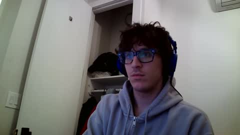 Snapshot of enzyme_ chatting on January 16, 10:02 pm enzyme_ online show from January 16, 10:02 pm